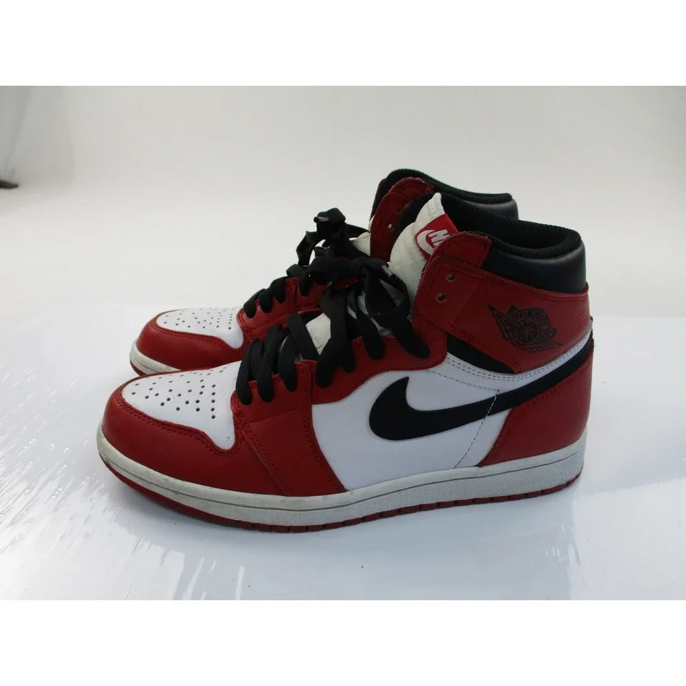 Nike Air Jordan 1 Retro High OG Mens 8.5 Red White Chicago 555088-101 Classic